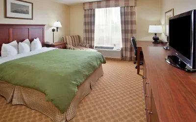 Country Inn & Suites by Radisson, Birch Run-Frankenmuth, MI