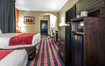 Comfort Suites Fairgrounds West