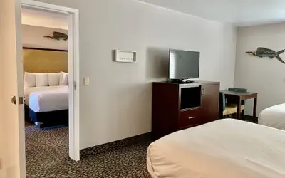 Morro Shores Inn And Suites