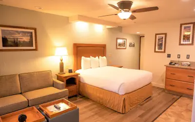 Tahoe Beach & Ski Club