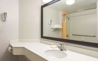 La Quinta by Wyndham Miami Airport East