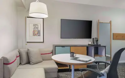 Freepoint Hotel Cambridge, Tapestry Collection by Hilton