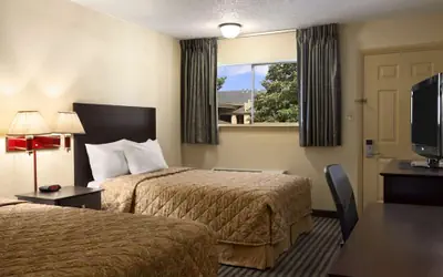 Days Inn by Wyndham Lawton