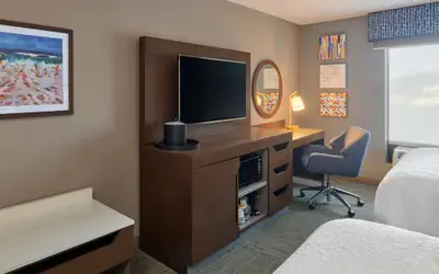 Hampton Inn & Suites Providence / Smithfield