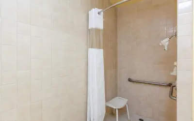 Americas Best Value Inn & Suites Bakersfield Central