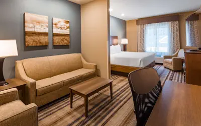 Best Western Plus Overland Inn