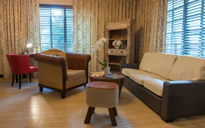 Tradewinds Apartment Hotel