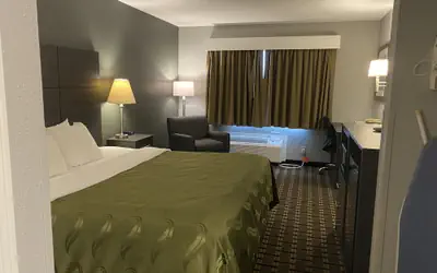 Quality Inn Mauston I-90