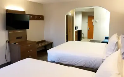 Holiday Inn Express & Suites Harrison by IHG