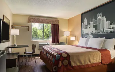 Super 8 by Wyndham Taylor/Detroit Area