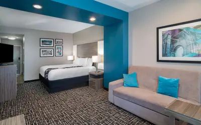 La Quinta by Wyndham Forsyth