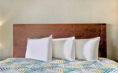 Motel 6 Effingham, IL