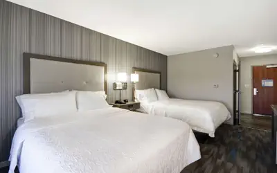 Hampton Inn & Suites Los Angeles Burbank Airport