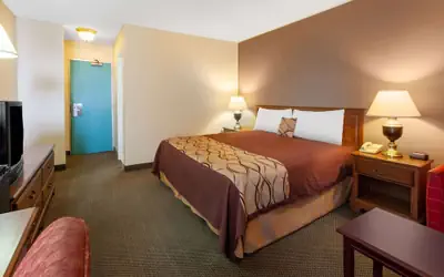 Travelodge by Wyndham Cleveland Airport