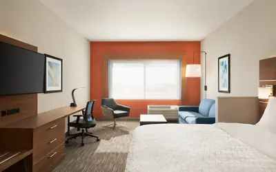 Holiday Inn Express & Suites - Beaver Dam by IHG