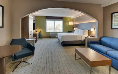 Holiday Inn Express & Suites Columbus - Ft Benning Maingate by IHG