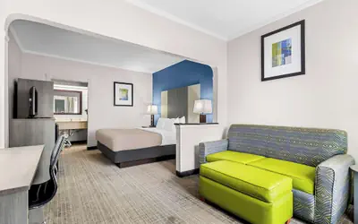 Quality Inn & Suites Florence Civic Center