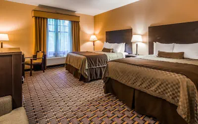 Best Western Plus The Inn & Suites At The Falls