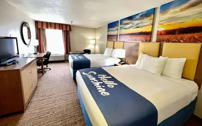 Days Inn by Wyndham Rayne/Crowley