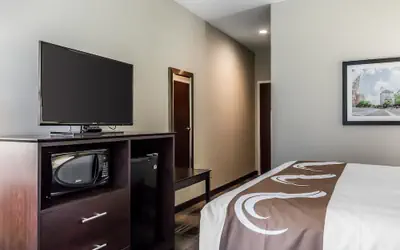 Quality Inn Pleasant View