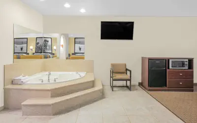 Super 8 by Wyndham Idabel