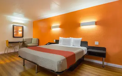 Motel 6 Garland, TX - Northeast Dallas