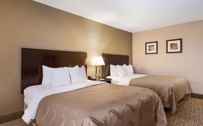 Quality Inn I-70 Near Kansas Speedway