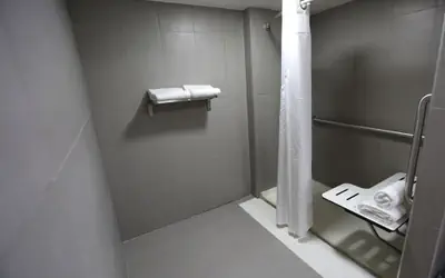 Holiday Inn Chicago North Shore by IHG