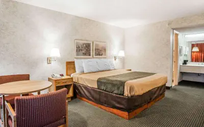 Econo Lodge Jefferson City