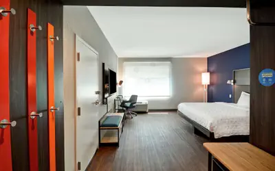 Tru By Hilton Denver, PA