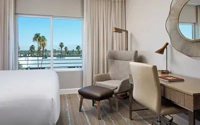 HOTEL PASEO, Autograph Collection