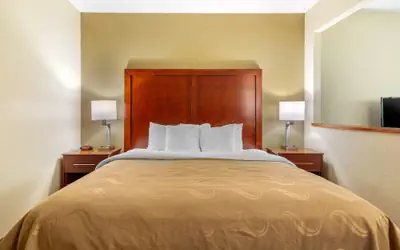 Quality Inn & Suites Olde Town