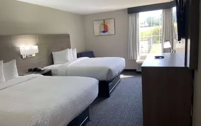 Days Inn & Suites by Wyndham Tahlequah