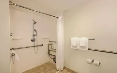 Holiday Inn Express Hotel & Suites Wake Forest - Raleigh North by IHG