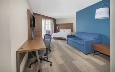 Holiday Inn Express San Diego Airport-Old Town by IHG