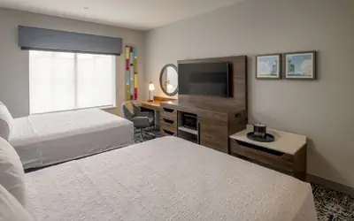 Hampton Inn & Suites Huntington Downtown