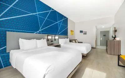 Comfort Suites Louisville Airport