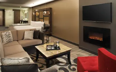 Metropolitan at The 9, Autograph Collection