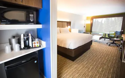 Holiday Inn Express & Suites Greenwood Mall by IHG