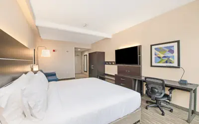 Holiday Inn Express - Delafield by IHG