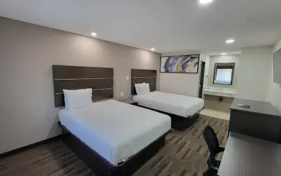 Travelodge by Wyndham Buena Park