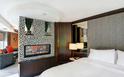 Hampton Inn & Suites Crabtree