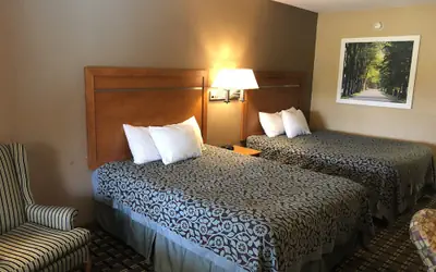 Days Inn by Wyndham Columbus