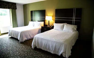 Hampton Inn & Suites Sharon