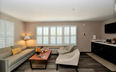 Hotel Indigo Napa Valley by IHG