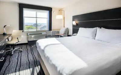 Holiday Inn Express Hotel & Suites Livermore by IHG
