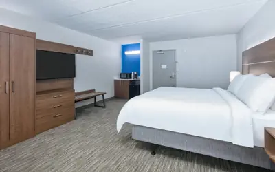 Holiday Inn Express Hotel & Suites DFW Airport South by IHG
