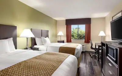 Baymont by Wyndham Monroe