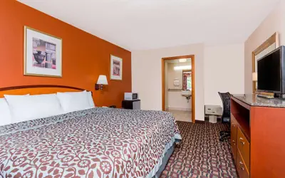 Days Inn by Wyndham Augusta Wheeler Road