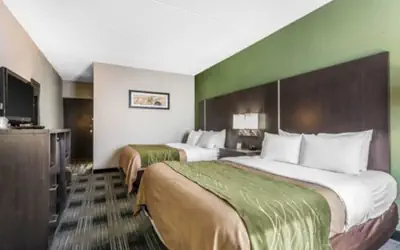 Comfort Inn Cleveland Airport